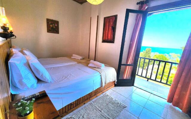 Yalla Hotel Chorefto