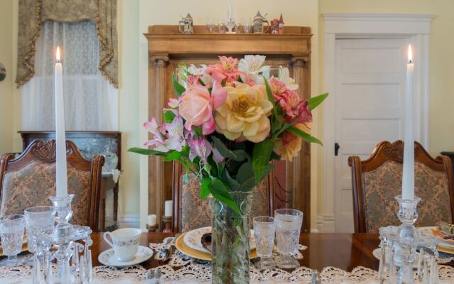 Bisland House Bed and Breakfast