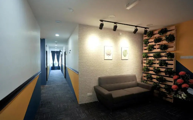 Mye Hotel