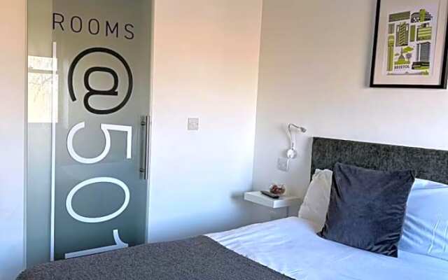 OYO Rooms Kingswood
