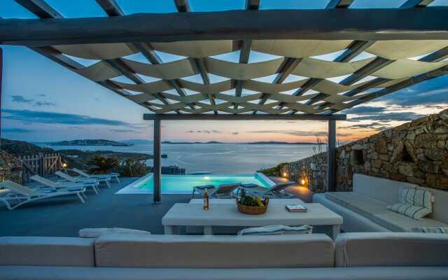 Villa Diorite by Mykonos Rocks
