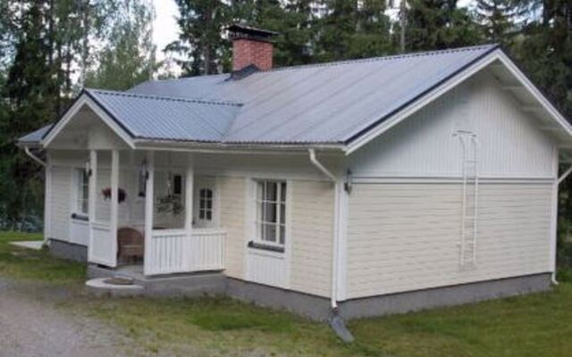 Holiday Home Salmenranta