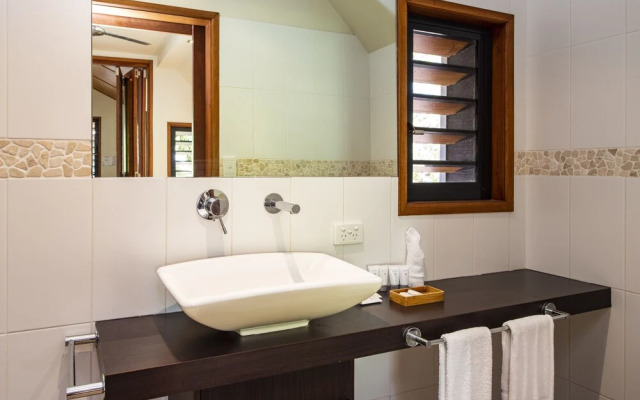 Pure Magnetic Villa 9