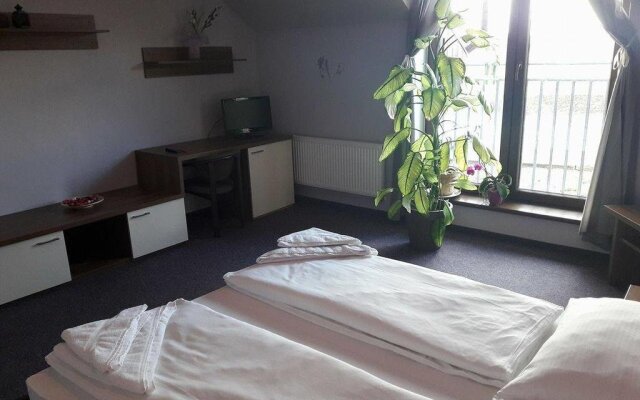 Hotel Golf Bitozeves
