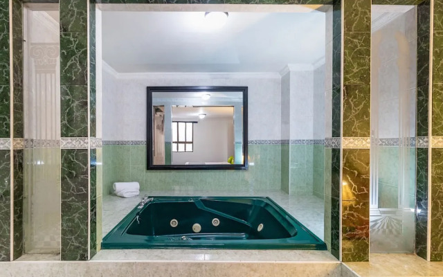 Hotel Ayenda Kensy 1097