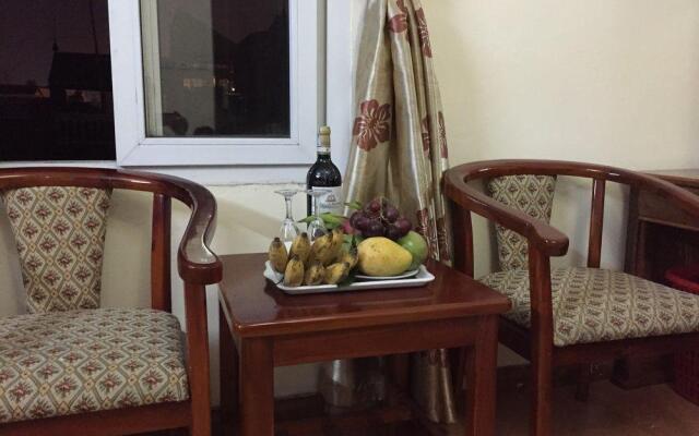 Hanoi An Father's Hotel & Travel