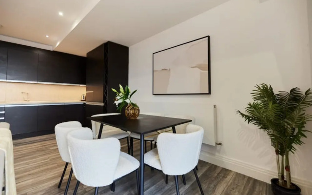The Harlesden Escape - Spacious 3bdr Flat With Balcony