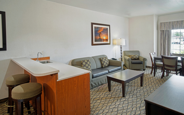 Holiday Inn West Yellowstone by IHG.