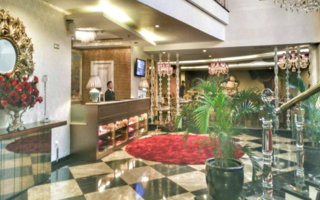 Amaroossa Royal Bogor