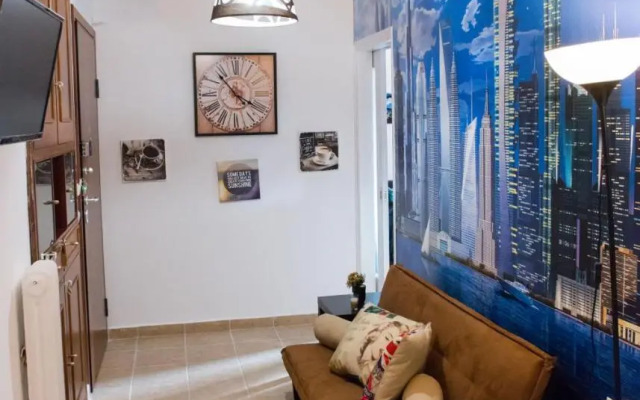 Lianos Apartments Business Class A