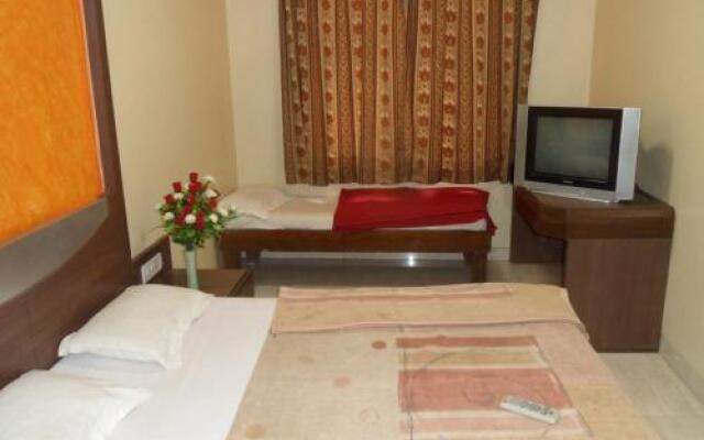 Hotel Sona Palace