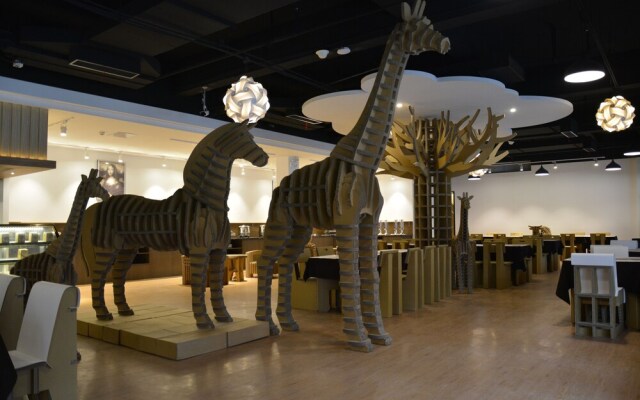Carton King Hotel