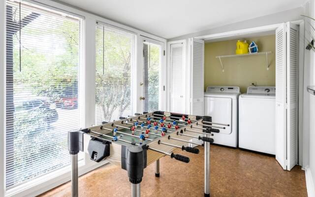 Charming LaVista bungalow