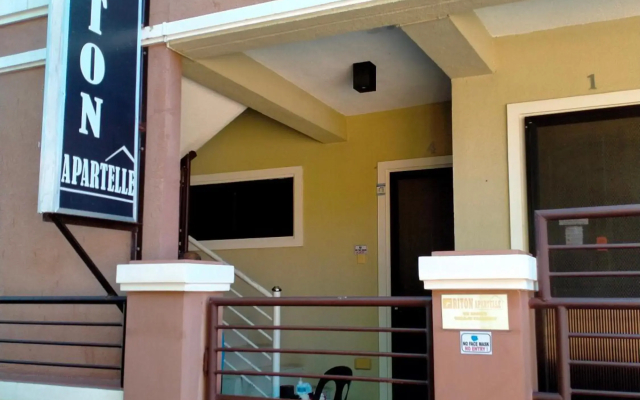V.F. Riton Apartelle