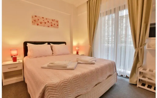 Hi̇mm Hotel