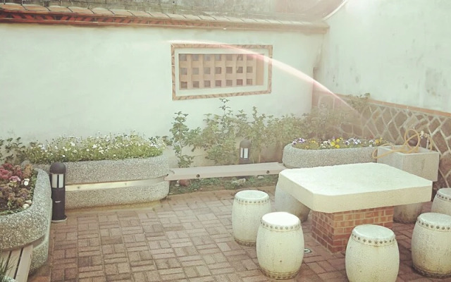 Qiong Lin 105-1 Homestay