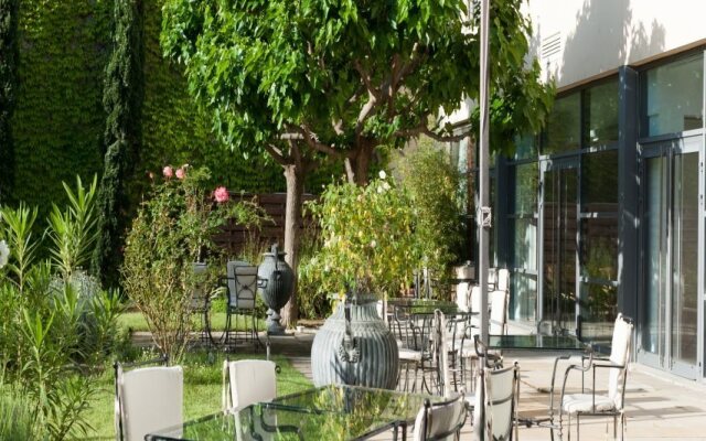 Avignon Grand Hotel