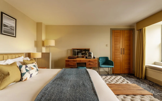 Riva Boutique Hotel & Restaurant