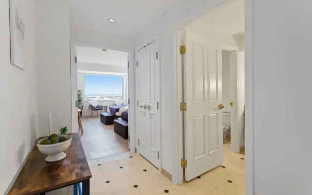 Beachfront Double Queen Cozysuites 35