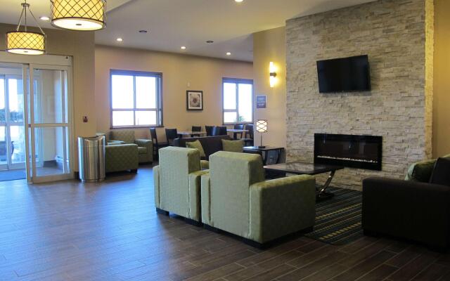 Best Western Plus Fresno Airport Hotel