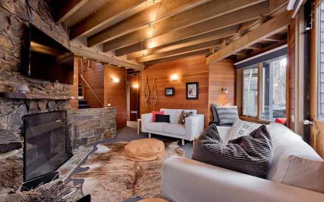 Merrigang Chalet, Dinner Plain