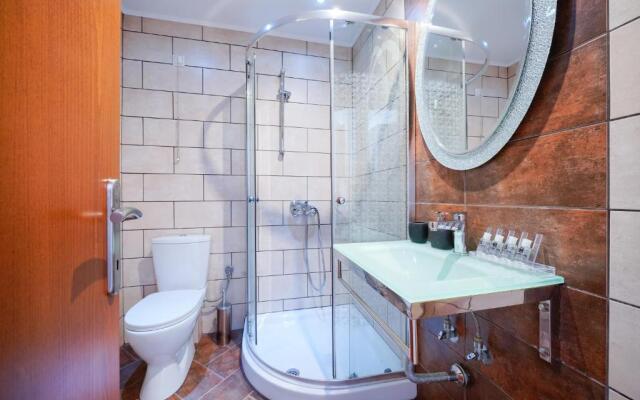 Antigone Hotel