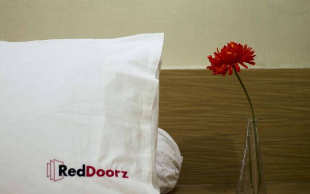 RedDoorz @ Panglima Polim