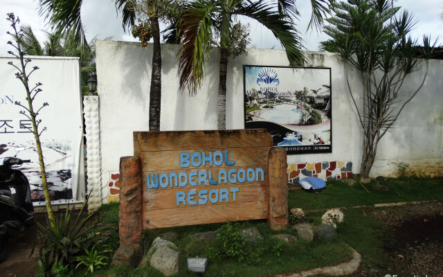 Bohol Wonderlagoon Resort