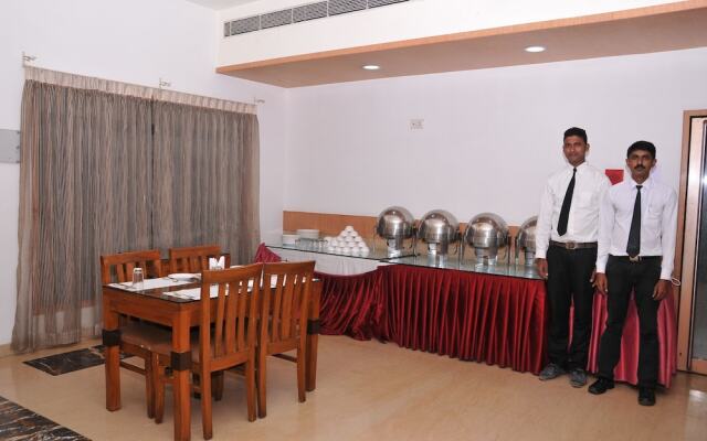 Meenal Hotel