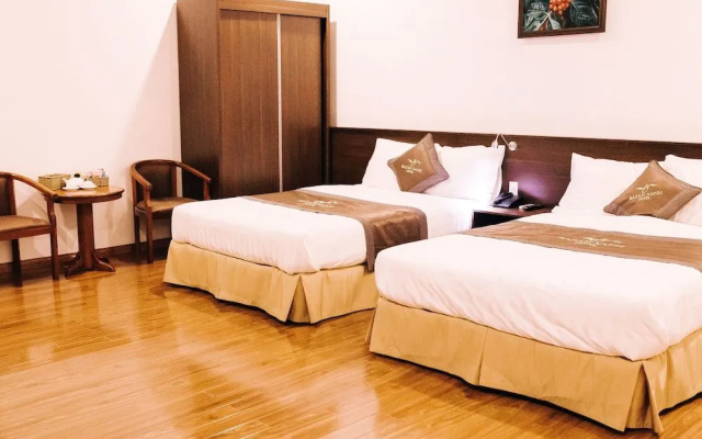 Bazan Xanh Hotel