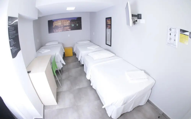 Esquina Batel Hotel