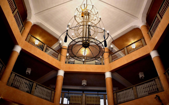 Borjs Hotel Suites & Spa