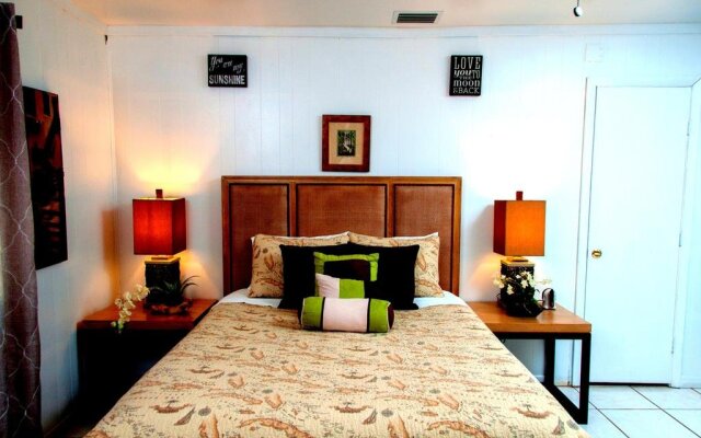 Old Town Suites