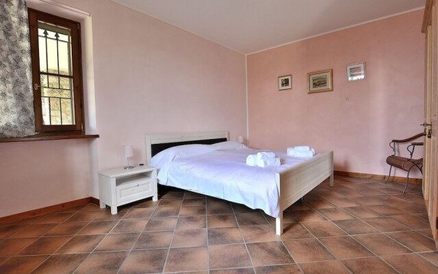 Apartment With Pool Ai Pignoi Ground F