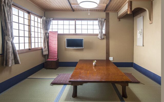 Toshiharu Ryokan