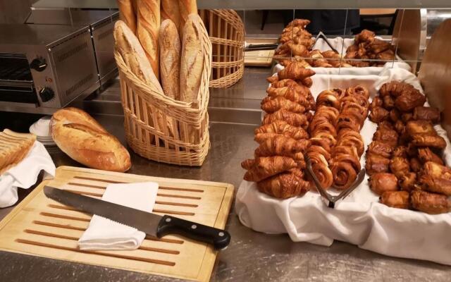 Hôtel Le Relais du Parisis