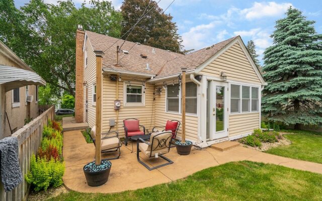Beard Avenue Bungalow!