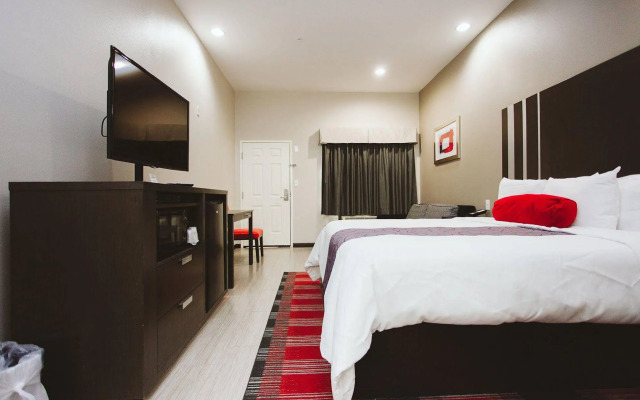 Americas Best Value Inn and Suites IAH Airport North