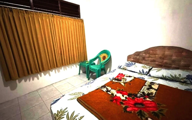 Hotel O Kost Gowa Near Gowa