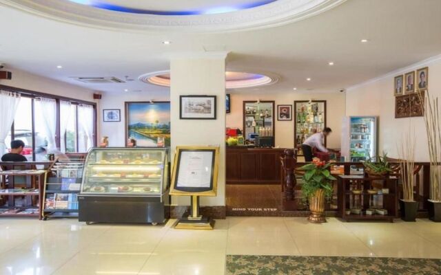 Cardamom Hotel & Apartment