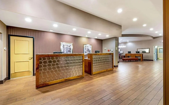 Holiday Inn Express Butte
