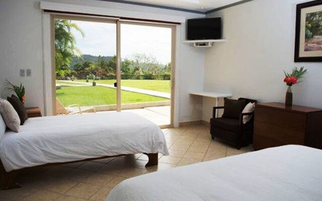 carver suites