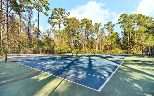 Lighthouse Tennis 2383 by Hilton Head Retreats