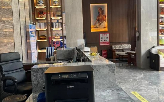 Ganzhou Xiongwei Hotel(赣州雄威酒店（马祖岩店）)