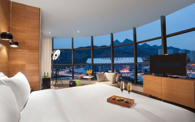 Himalayas Qingdao Hotel