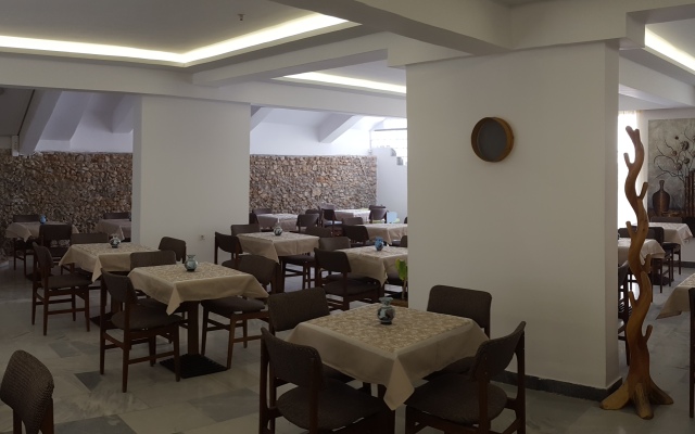 Parthenon Hotel