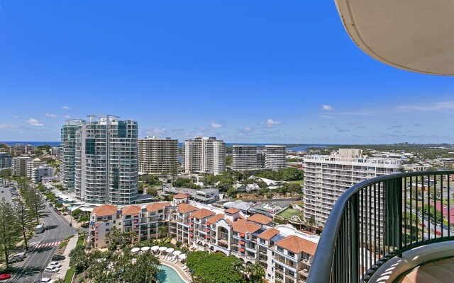 Mantra Coolangatta Beach