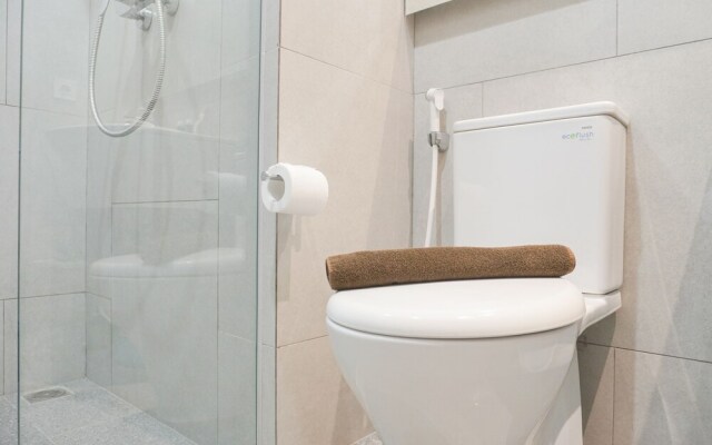 Modern Look 1Br Menara Jakarta Kemayoran Apartment
