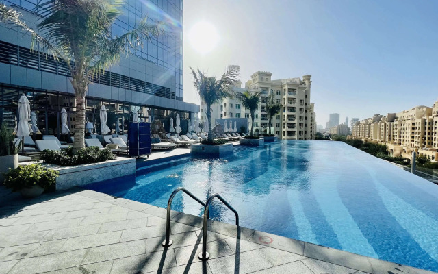 The Palm Tower - Platinium Dubai