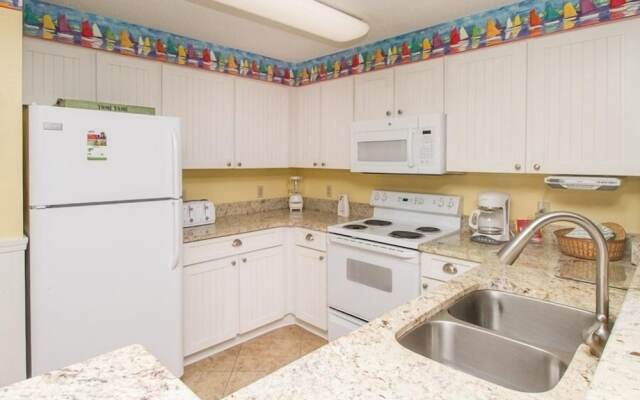 Pelican Beach 0712 2 Bedroom Condo by Pelican Beach Management